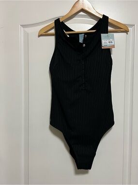 Shade & Shore Black Ribbed Button-Front Swimsuit - Size L